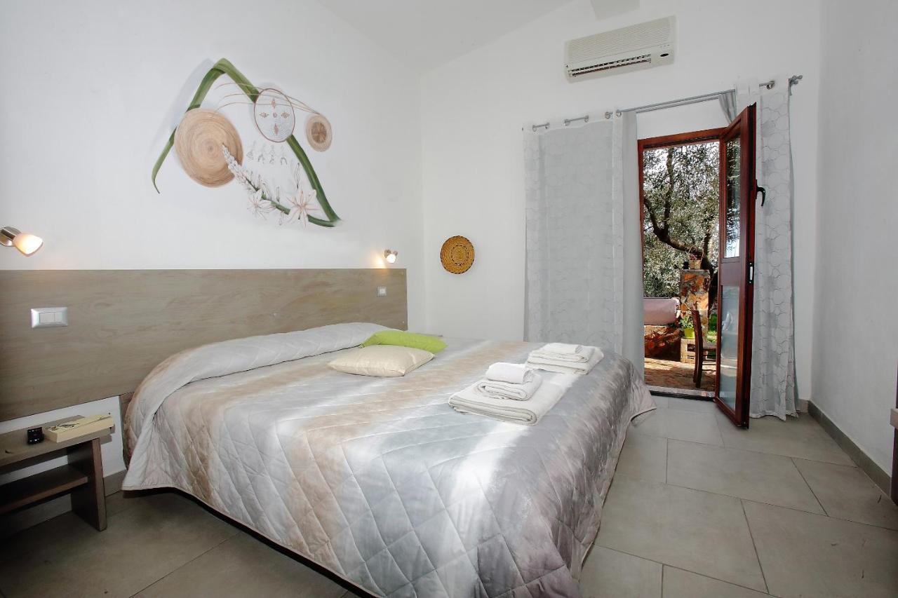 B&B Campu Moru Bari Sardo Esterno foto